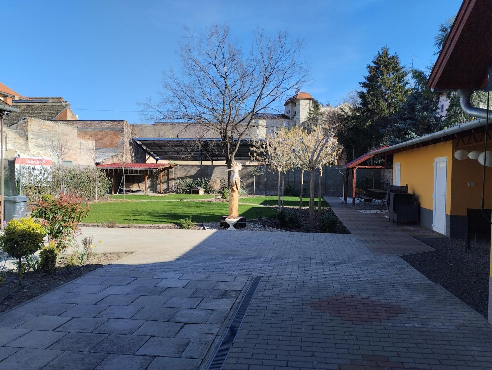 Gesztenye Apartman Mako Exterior photo