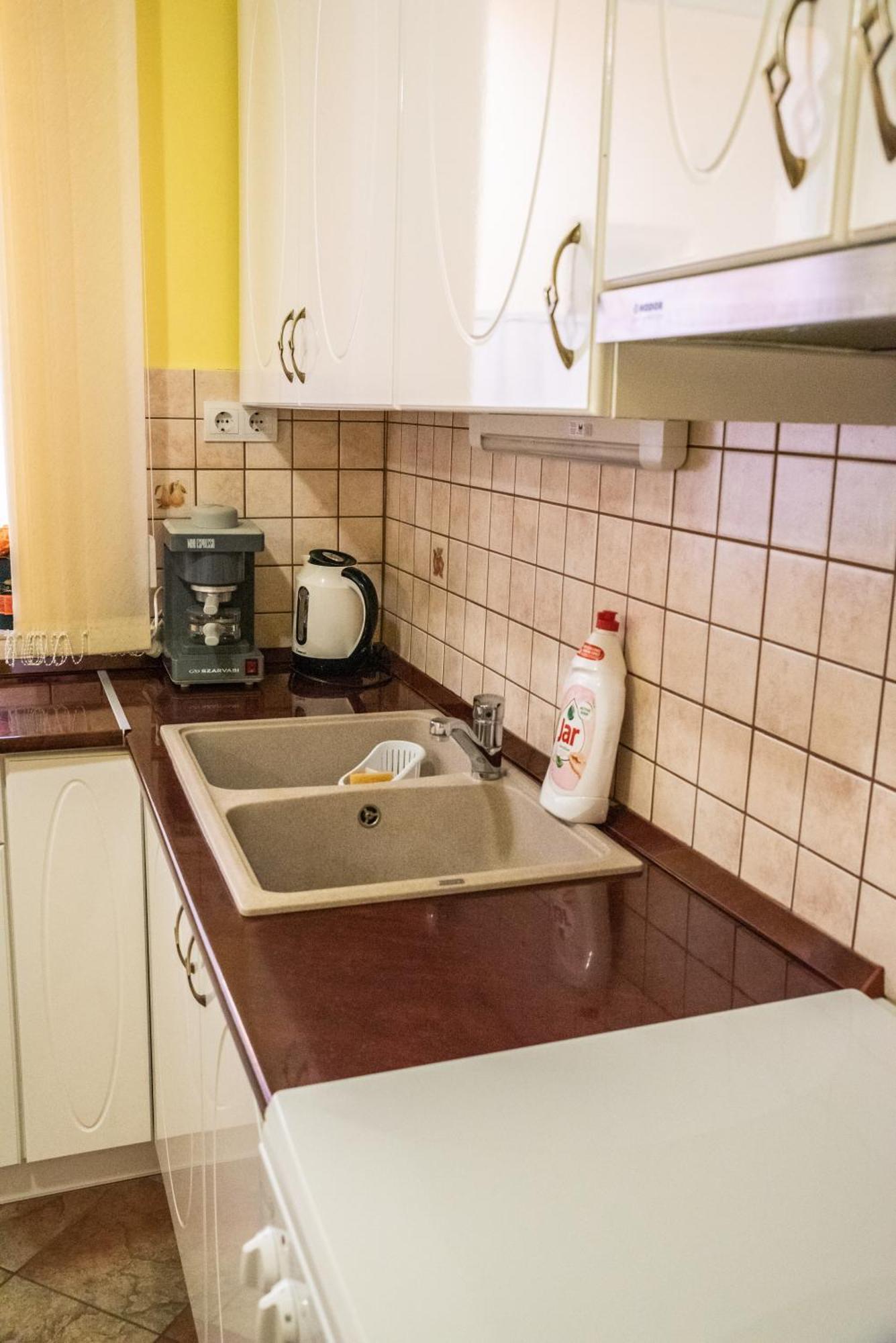 Gesztenye Apartman Mako Exterior photo