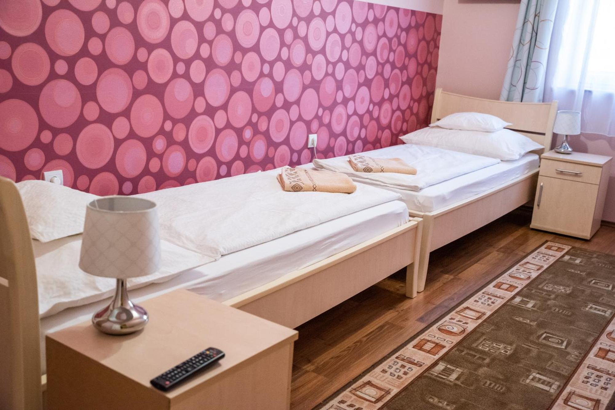 Gesztenye Apartman Mako Exterior photo